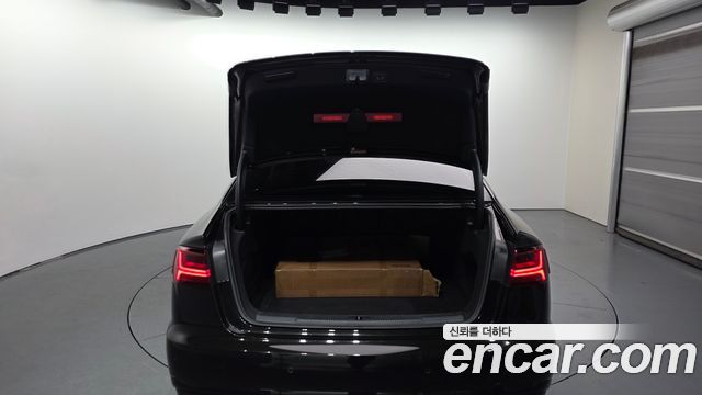 Audi A6 2016 — photo 20