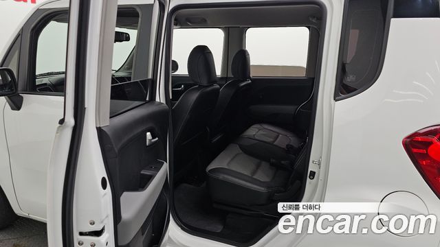 Kia RAY 2022 — photo 17