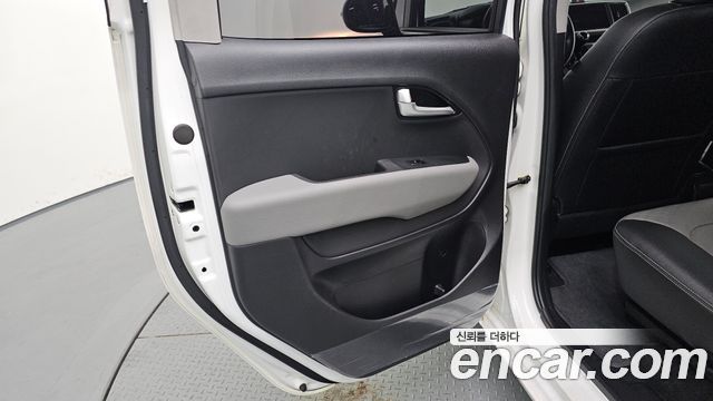 Kia RAY 2022 — photo 15