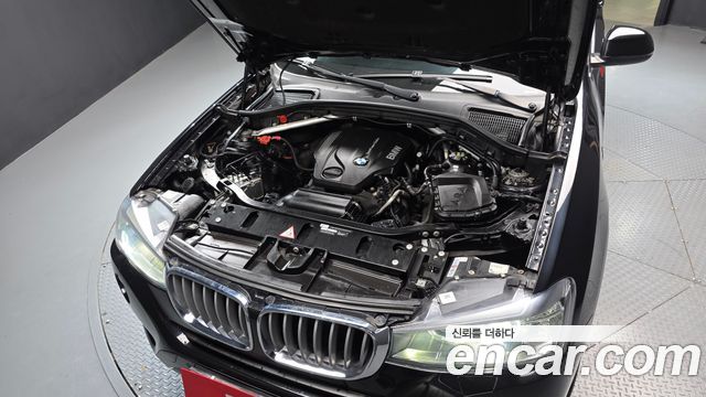 BMW X4 2016 — photo 6