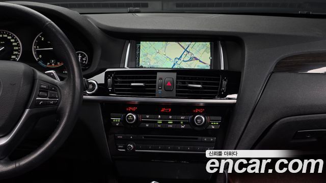 BMW X4 2016 — photo 14