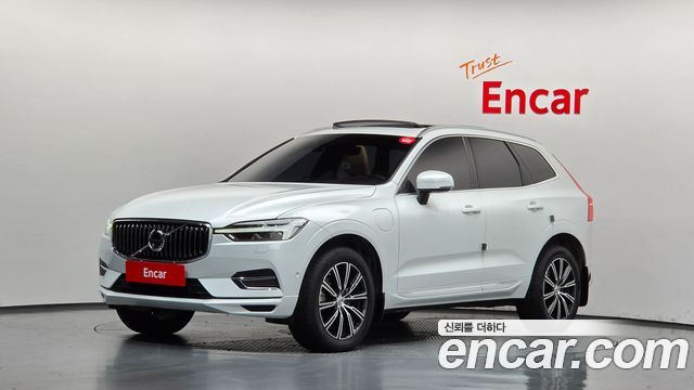 Volvo XC60 2021 — photo 1