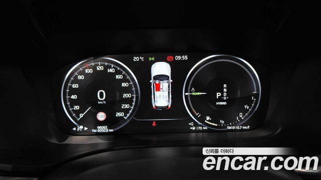 Volvo XC60 2021 — photo 11