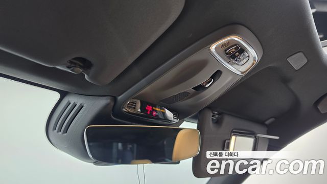 Volvo XC60 2021 — photo 33