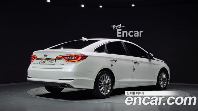 Hyundai Sonata 2016 — photo 2