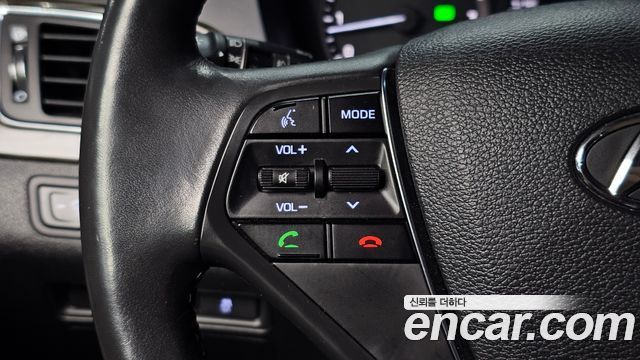 Hyundai Sonata 2016 — photo 20