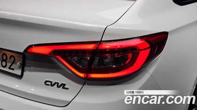 Hyundai Sonata 2016 — photo 9