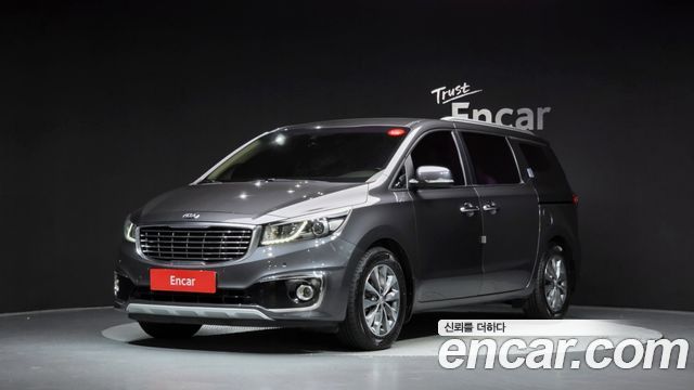 Kia Canival 2017 — photo 1