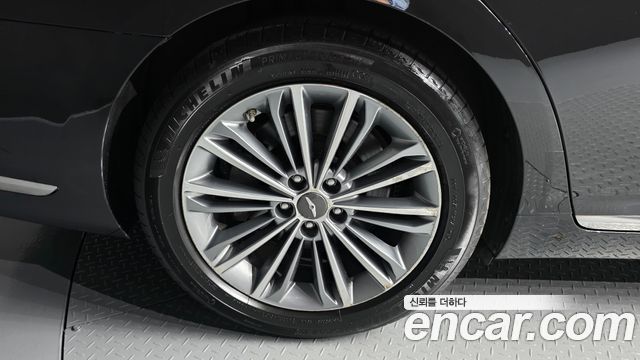 Genesis EQ900 2017 — photo 5
