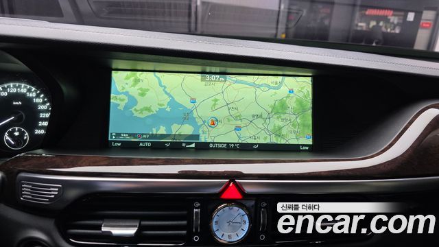 Genesis EQ900 2017 — photo 20