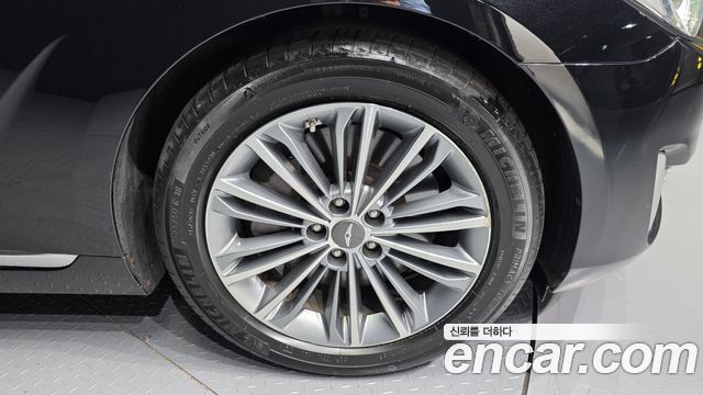Genesis EQ900 2017 — photo 7