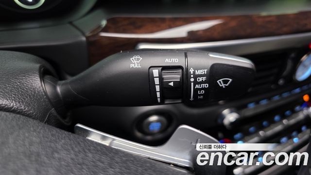 Genesis EQ900 2017 — photo 30
