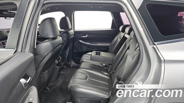Hyundai Santafe 2019 — photo 11