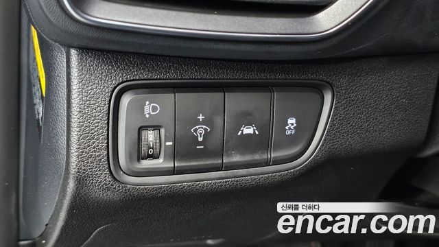 Hyundai Santafe 2019 — photo 13