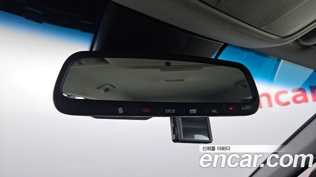 Hyundai Santafe 2019 — photo 14