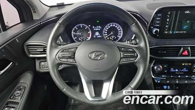 Hyundai Santafe 2019 — photo 15