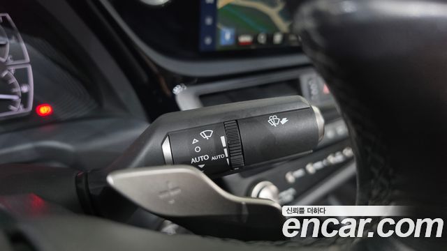 Lexus ES 2025 — photo 29