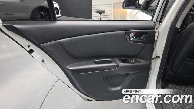 Kia LOTZE 2010 — photo 15