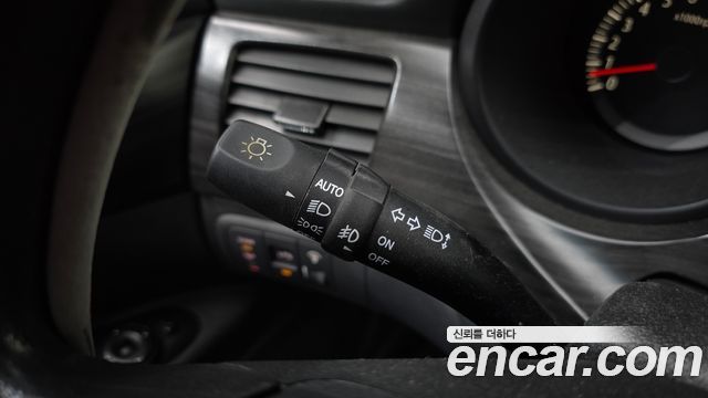 Kia LOTZE 2010 — photo 30