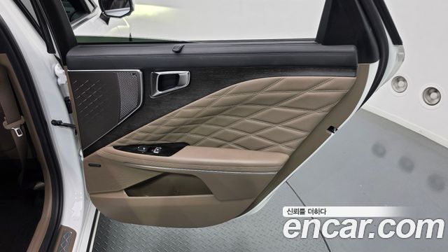 Kia K8 2023 — photo 15