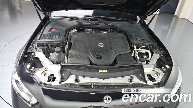 Mercedes-Benz CLS-Class 2021 — photo 6