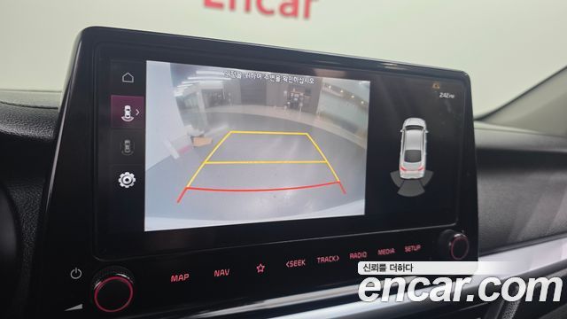 Kia K3 2022 — photo 14