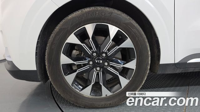 Kia Canival 2021 — photo 5