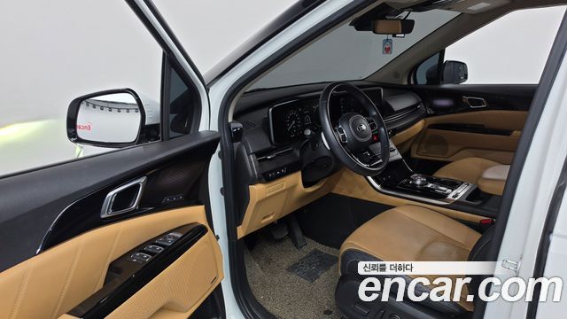 Kia Canival 2021 — photo 13