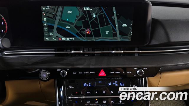Kia Canival 2021 — photo 18