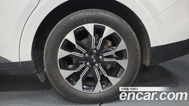 Kia Canival 2021 — photo 7