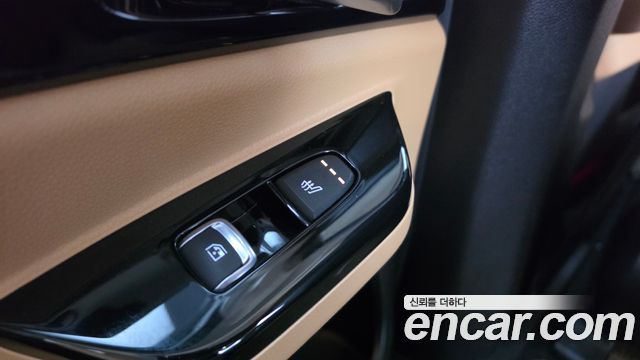 Kia Canival 2021 — photo 29