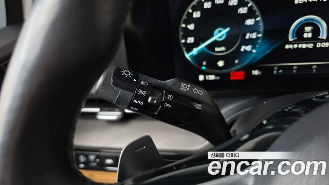 Kia Canival 2021 — photo 30