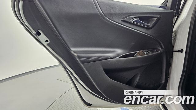 Chevrolet Korea Malibu 2017 — photo 15