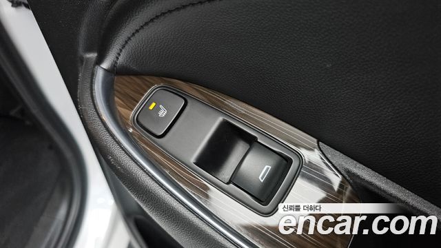 Chevrolet Korea Malibu 2017 — photo 27