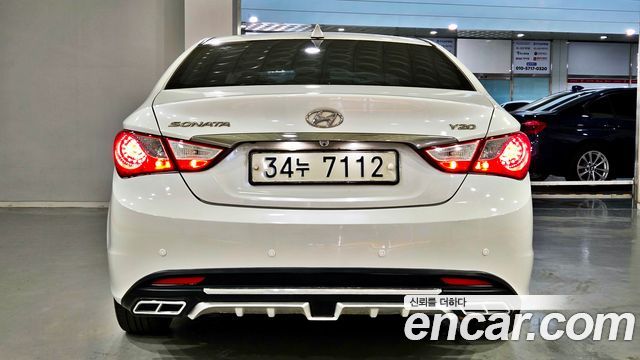 Hyundai Sonata 2010 — photo 5