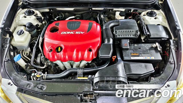 Hyundai Sonata 2010 — photo 18