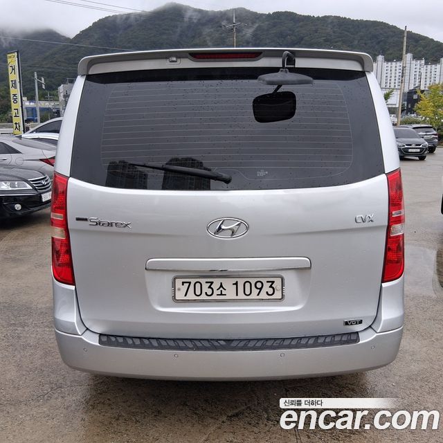 Hyundai Starex 2009 — photo 4