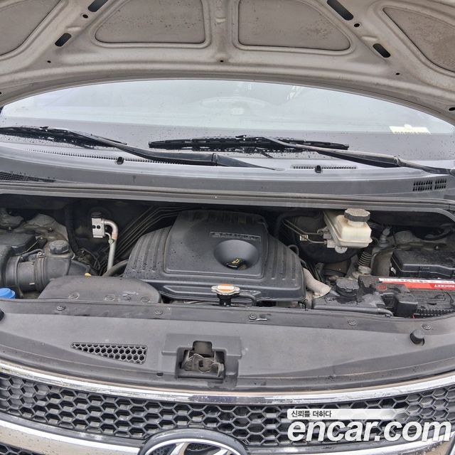 Hyundai Starex 2009 — photo 6