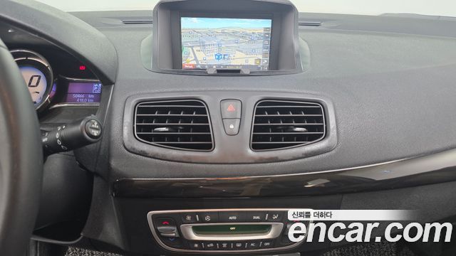 Renault Korea SM3 2013 — photo 19