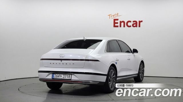 Hyundai Grandeur 2023 — photo 4