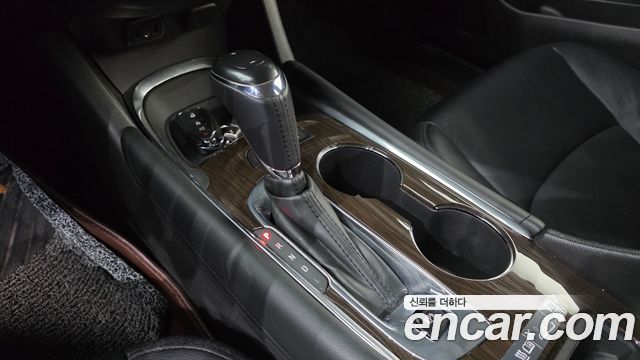Chevrolet Korea Malibu 2017 — photo 9