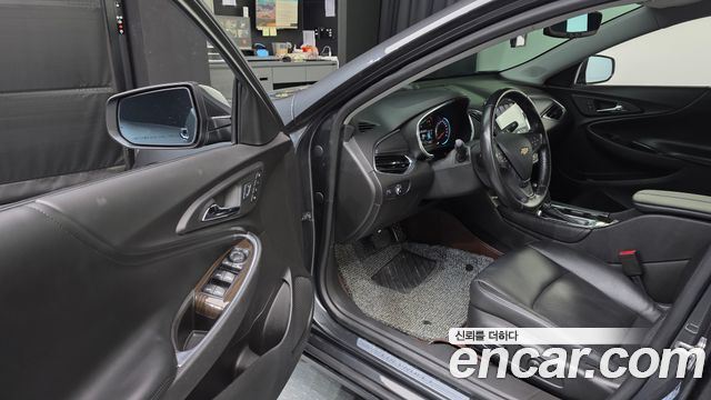 Chevrolet Korea Malibu 2017 — photo 10