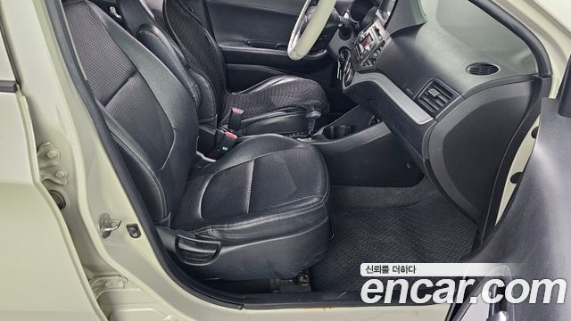 Kia morning 2012 — photo 11