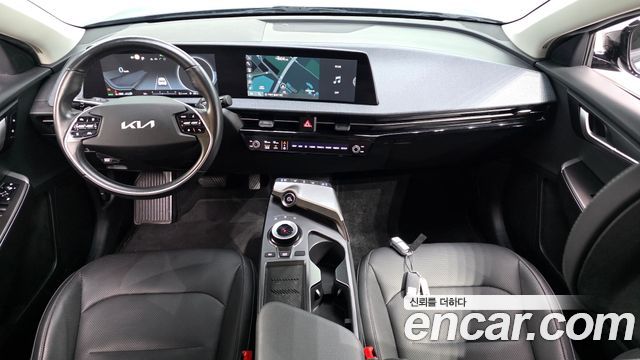 Kia EV6 2022 — photo 10