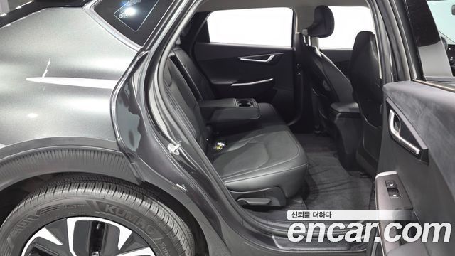 Kia EV6 2022 — photo 17