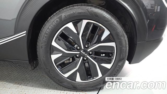 Kia EV6 2022 — photo 7