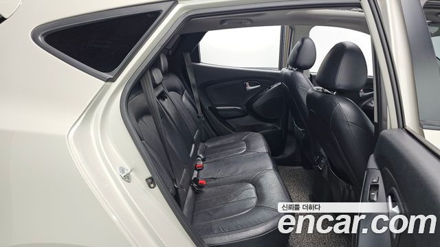 Hyundai Tucson 2014 — photo 11