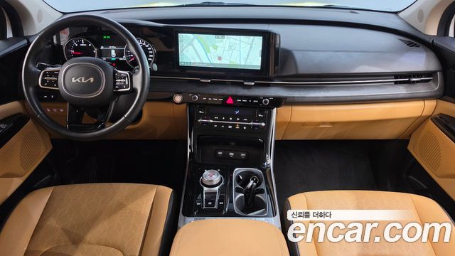 Kia Canival 2023 — photo 10