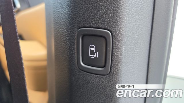 Kia Canival 2023 — photo 24