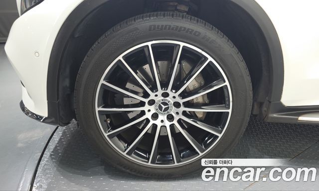 Mercedes-Benz GLC-Class 2019 — photo 5
